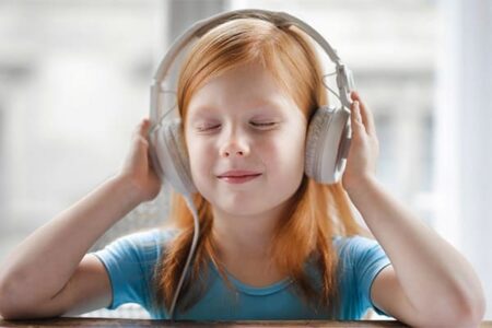 勉強中に音楽を聞くのはあり？音楽が勉強にもたらす効果とは！？